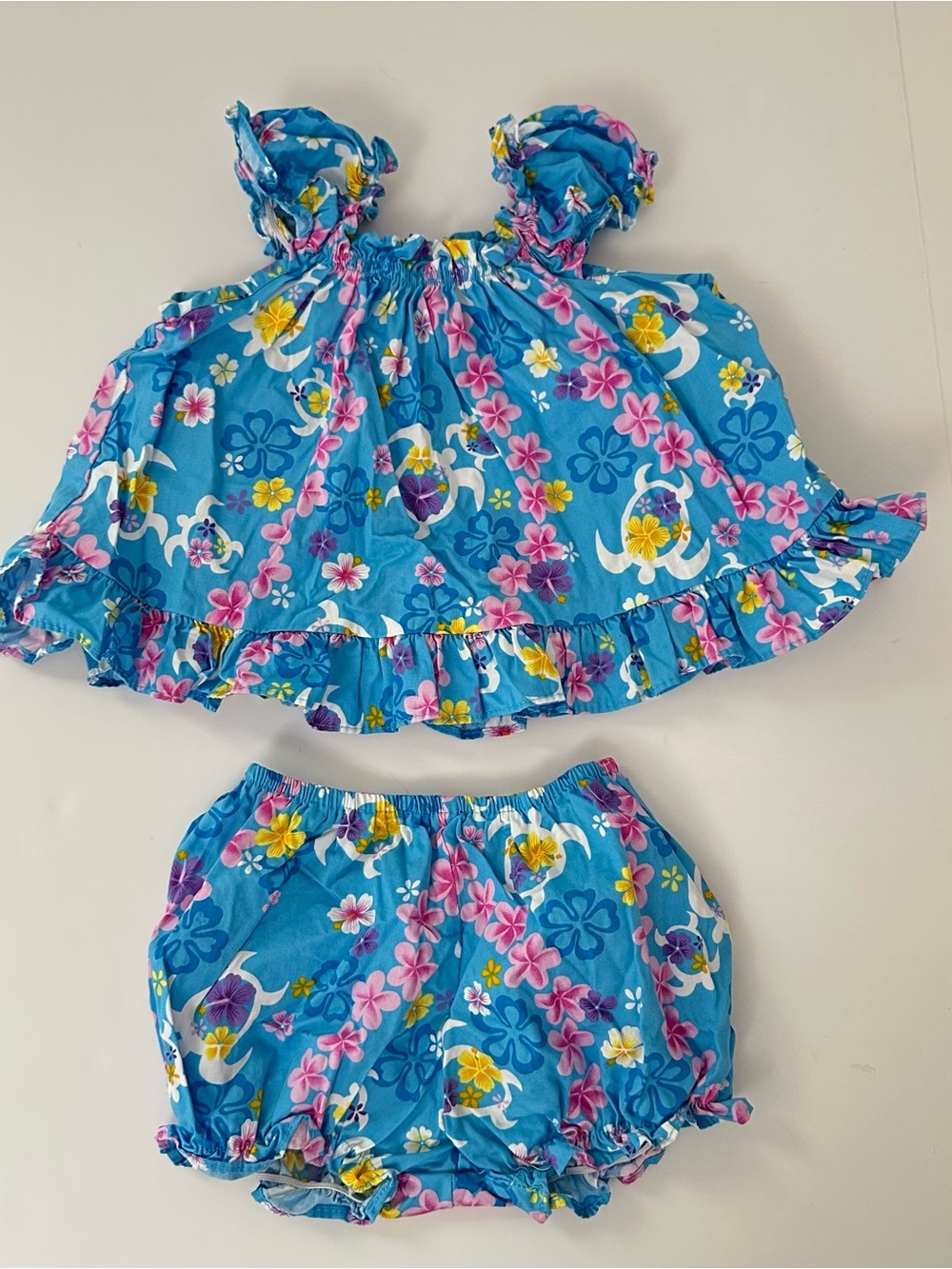NWOT Hawaiian Floral Dress for Baby Girl 2 Piece Ruffle Dress Set Size 24 Months
